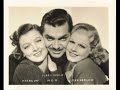 the king of hollywood!! a great but modest actor who portrayed the tough but lovable guy in his films. the one who always got the girl & the love of his life-carole lombard.