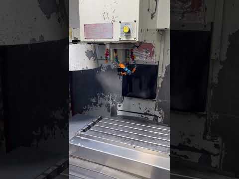 2002 MILLTRONICS RW12 Vertical Machining Centers | 520 Machinery Sales LLC (2)