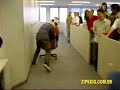 Videos engraçado - O que fazer quando seu chefe não tá (4) Videos engraçado - O que fazer quando seu chefe não tá (4)