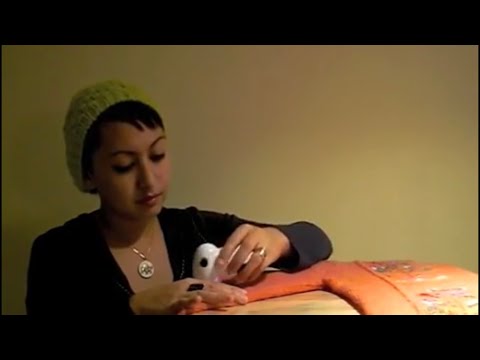 how to remove fuzz from sweaters