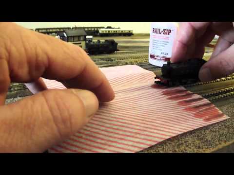 how to clean n gauge locomotives
