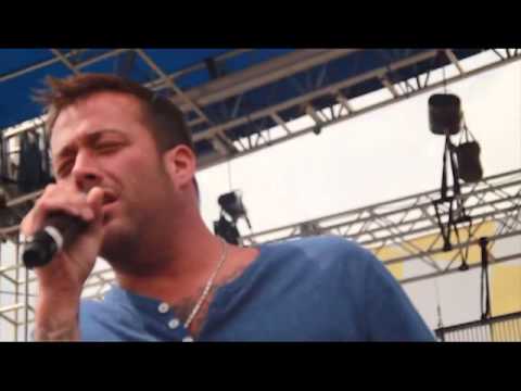 Uncle Kracker at Bash