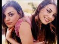Mila Kunis Tributo - Ace