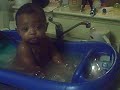 kamari in the tub