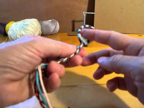 how to fasten a friendship bracelet with a loop