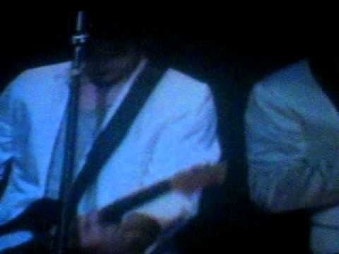 Jonas Brothers & Demi Lovato Rocks Jones Beach  8 21 2010