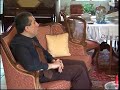 συνέντευξη στον Δαυίδ Ναχμία το 2007 για την εκπομπή ΤΙΜΗΣ ΕΝΕΚΕΝ της ΕΡΤ ERT. Ο Μανόλης Πρατικάκης γεννήθηκε στο Μύρτο Ιεράπετρας τον Σεπτέμβριο του 1943. Σπούδασε Ιατρική στο Πανεπιστήμιο Αθηνών. Είναι ψυχίατρος, διδάκτωρ του Πανεπιστημίου Αθηνών. Πρωτοπαρουσιάστηκε στα γράμματα γύρω στα 1970 με δημοσιεύσεις σε περιοδικά. Έχει γράψει 13 ποιητικές συλλογές, κριτικά κείμενα και άρθρα. Ποιήματά του έχουν μεταφραστεί σε πολλές γλώσσες. Έχει συνεργαστεί σε ανθολογίες και περιοδικά, ελληνικά και ξένα, και έχει συμμετάσχει σε πολλά συνέδρια. Το 1999 ήταν υποψήφιος για το Ευρωπαϊκό Αριστείο Λογοτεχνίας με το βιβλίο του 