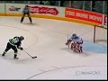 Sam Gagner beats John Murray during the shootout