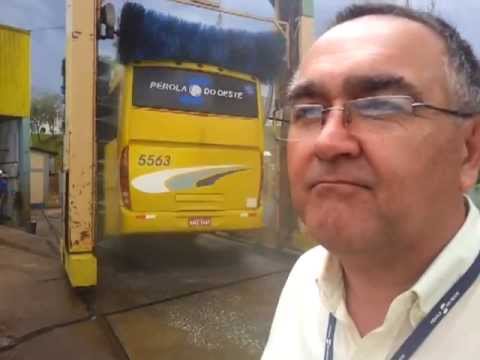 Água de reuso lava quase 100 ônibus ao dia