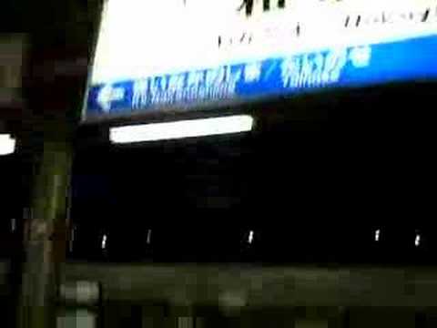 103系 普通電車入線＆停車中の113系回送 from 和歌山