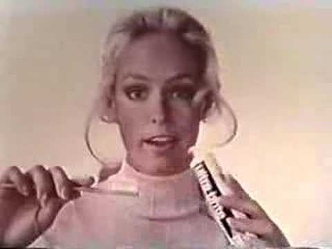sideshowcarny - An Ultra Brite toothpaste TV commercial from the 1970s featuring Farrah Fawcett.