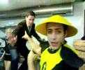 Takeshi Kitano . Chino cudeiro en Pacha by Comparsa Group
