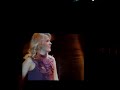 Carrie Underwood - Flat on the Floor (Live) in Portland Carrie Underwood - Flat on the Floor (Live) in Portland