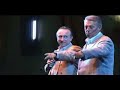 John Maxwell interpretado por Mario Simões
