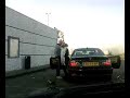 Waus bij de bezinepomp