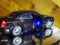 1/18 Maisto Burgundy Chrysler 300C w/ WORKING LIGHTS 1/18 Maisto Burgundy Chrysler 300C w/ WORKING LIGHTS