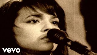 Norah Jones - What Am I To You?