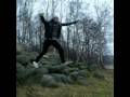 Jumper- när hela världen står utanför