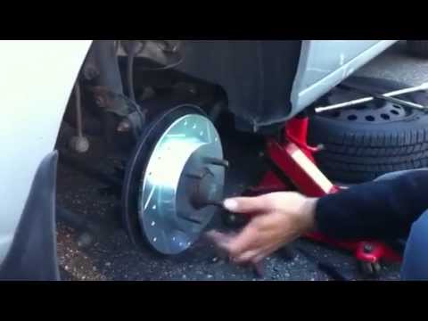 Replacing Brakes & Rotors on a 2002 Hyundai Elantra Part 2