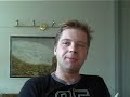 Forfatteren Sverre Kaels læser en novelle op og bliver interviewet af Anders.