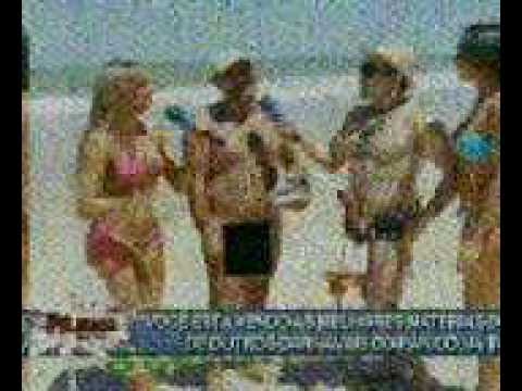 sabrina sato praia de nudismo