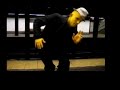 http://eric-g.com/
this is a fun video i shot of my friend n8 (yellow) in new york city. yellow is part of a group of performers in nyc called the colors project. they have a show on manhattan neighborhood network public access cable television or www.mnn.org. you can see more of yellow and his friends at www.prudenia.net 

video: shot on canon powershot a95 still camera using video mode.

music: ying yang twins remix


see a better copy at...
http://eric-g.com/demo/demo10.html


.........................