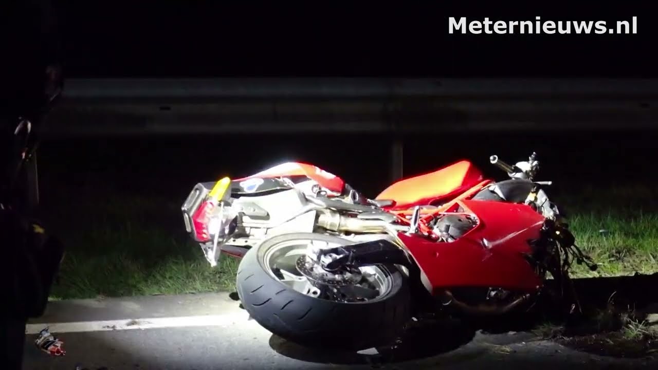 Motorrijder verongelukt in Hardenberg(Video)