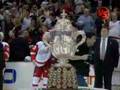 Stars-Red-Wings-Hand