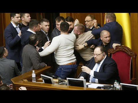 Ukraine: Hitziger Streit im Parlament um Landreform