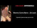 Menino come barro Menino come barro