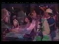 concierto realizado en paris por las estrellas de fania. ismael quintana canta el tema dedicado a papo lucca, 