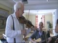 Julia Frölich spelar egen uttagen andrastämma till Leopold Wallins TIGGARGUBBENS POLSKA.. .