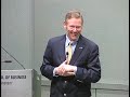 Alan Mulally of Ford: Leaders Must Serve, with Courage