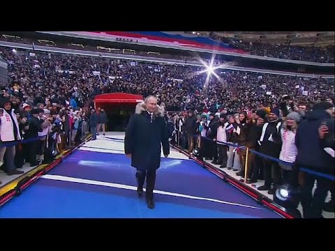 100.000 bei Wladimir Putins Wahlkampf im Moskauer Fussb ...