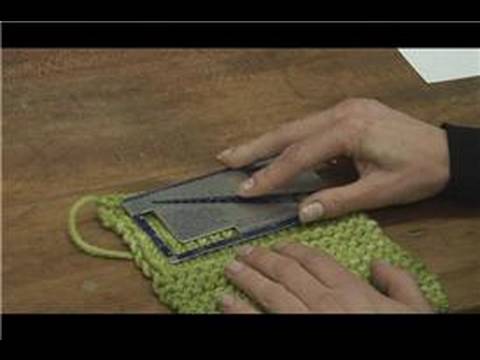 how to read a knitting gauge