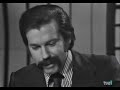 Comprobando que el bigote de Íņigo no es postizo (1973) Comprobando que el bigote de Íņigo no es postizo (1973)