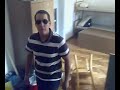 DER H�LLENKORPORAL SCHL�GT WIEDER ZU ABER DIESMAL IN ZIVIL