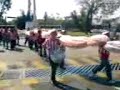 la insurgencia 12 llevando el telon al estadio puro DF