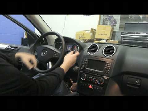 how to open mercedes key