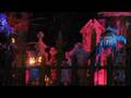 Halloween Yard Haunt Skullandbone.com 06'
