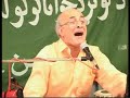 singer: Ustad Yaar Mohammad Lyrics: Nasim Khan Storiډاکټر کبیر ستوری ( زېږېدنه : ۱۹۴۲ ؛ مړينه : ۴ د اپرېل ۲۰۰۶) د لوی افغانستان يو تکړه شاعر، ستر ليکوال، اديب ، څیړونکی ، ژورنالیست ، ساپوه ، سياستپوه او سياسي مشر و. د هغه قام پرسته شاعري نه يواځې په پښتونخوا او افغانستان کې مېنوال لري بلکه په نړۍ کې چې هرچېرته پښتانه مېشت دي نو دده ادبي او سياسي کارونو ته په درنه سترګه ګوريhttp://www.kabirstori.comhttp://www.khost-web.net/storai.htmlhttp://www.global-peace.net/DrKabirStorayBiography.htmlhttp://www.pashtoonkhwa.comhttp://www.pakhtana.com