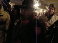 il video ritrae il gruppo musicale i vagabondi alla fiera del bue grasso di carr�.

tromba:         daniele conio
sax tenore:     pasqualino restuccia
clarinetto:     franchino rizzo
sax contralto:  fabio lanteri
                bensa cicci
                luca ferrari
trombone:       stefano bianchi
flicorno ten:   marco ferrari
flicorno contr: pippo bianchi
basso tuba:     bruno ginatta
                antonello orlando
                giampiero rosso
rullante:       fiore canil
grancassa:      armando bracco
piatti/chit.:   marco garello sagittario
banjo/rullante: roberto giuffra bartolomeo
fisarmoniche:   claudio ardissone
                roberto ferraro
                massimiliano borioli