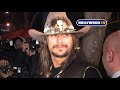 Kid Rock Leaves Crown.
