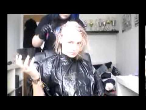 blondieren - ++++++++++++++++++Lesen oder ich spring dich an!++++++++++++++++++ Lana und ich hatten mal wieder 'Langeweile' oder wie man es nennen möchte und wir haben ei...