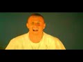 kheops featuring def bond & akhenaton - def bond (secret d�fense remix).
j'ai d�cid� de faire profiter les gens en uploadant ce clip car j'�tais assez �tonn� de ne pas le voir ici. c'est bien dommage pour un clip comme celui-ci qui m'avait bien fait rire (surtout vers la fin de celui-ci) � l'�poque de ses passages r�p�t�s � la tv. bon visionnage � tous !