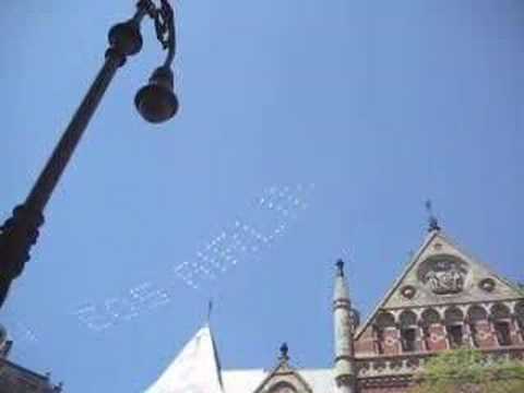 sky writing NYC
