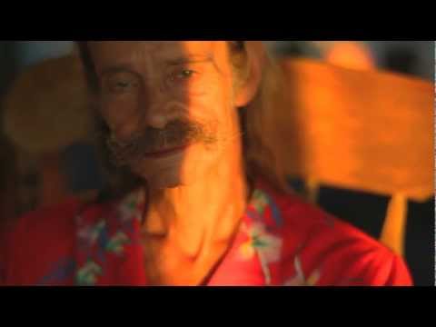 Low Roar - Give Up (Official Video) смотреть онлайн
