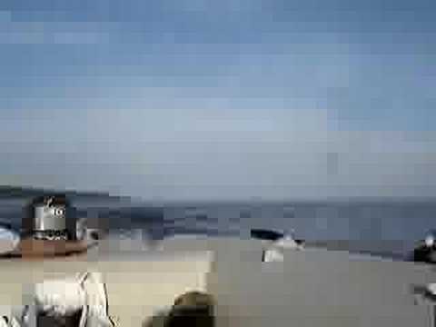 Crazy races on motor boat