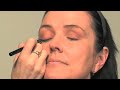Makeup Tips: How To Apply Makeup (40-59 Years of Age) Makeup Tips: How To Apply Makeup (40-59 Years of Age)