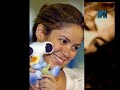 shakira sur un air de \"si te vas\" shakira sur un air de \"si te vas\"